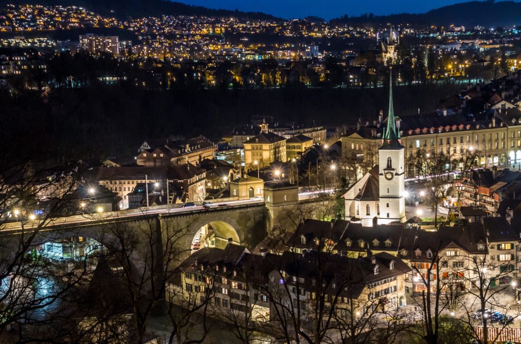 Traslochi in Svizzera - Berna di sera